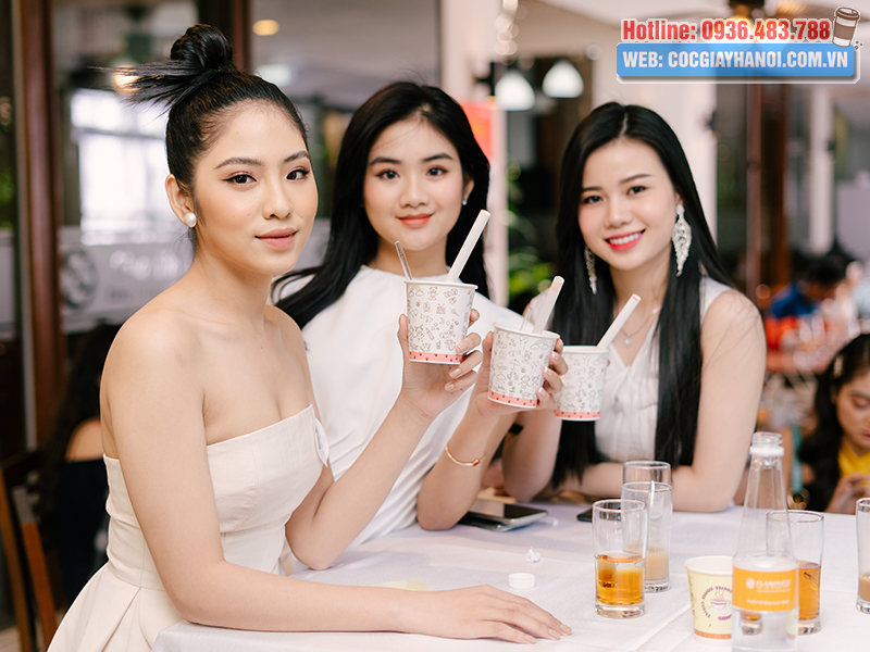 Cốc giấy uống trà sữa